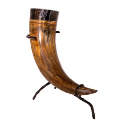 Vikinghorn med gravering