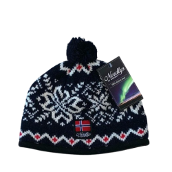 Nordlys  Turist ull lue med dusk