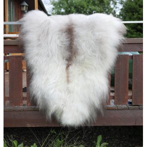 Saueskinn fra Island i naturlige farger