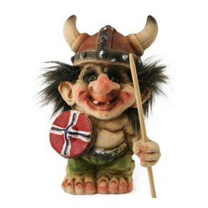 Troll med vikinghjelm, skjold og spyd (Troll nr. 013)