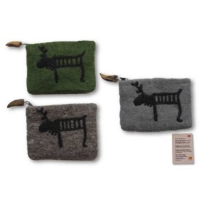 Liten pung med nlefiltet reinsdyr fra helleristning